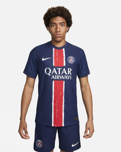 paris_saint_germain_2024_25_nike_home_kit_01.jpeg