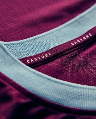 burnley_24_25_castore_home_kit_f.jpg