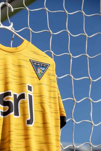 dunfermline_athletic_24_25_errea_third_kit_8.jpg