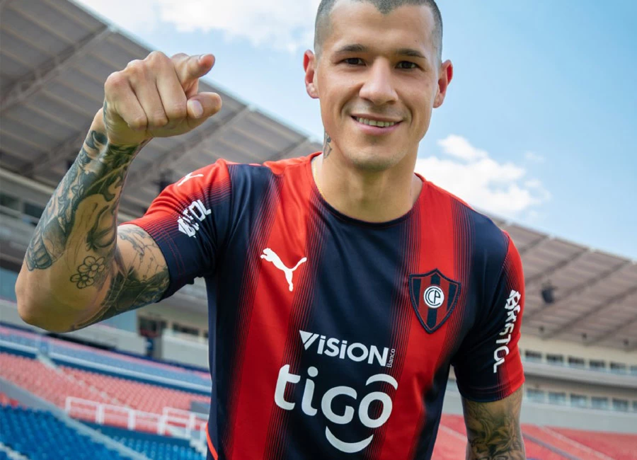 Cerro Porteño 2022 Puma Home Kit